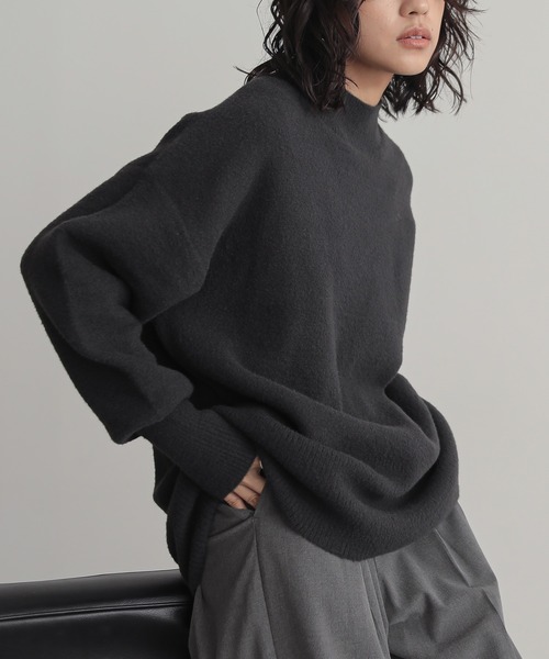 for/c(フォーシー)の「Wフェイスフェザーハイネックニット【サスティナブル】(ニット/セーター・レディース・アイボリー/ネイビー/チャコールグレー・L/M)」の3枚目の写真