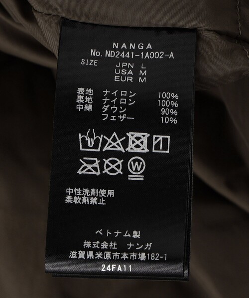 NANGA(ナンガ)の「NANGA/ナンガ AURORA TEX STAND COLLAR DOWNJACKET/オーロラ テックス スタンドカラー ダウン ジャケット(ダウンジャケット/コート・メンズ・ブラック/オリーブ・MEDIUM/LARGE/X-LARGE)」の11枚目の写真