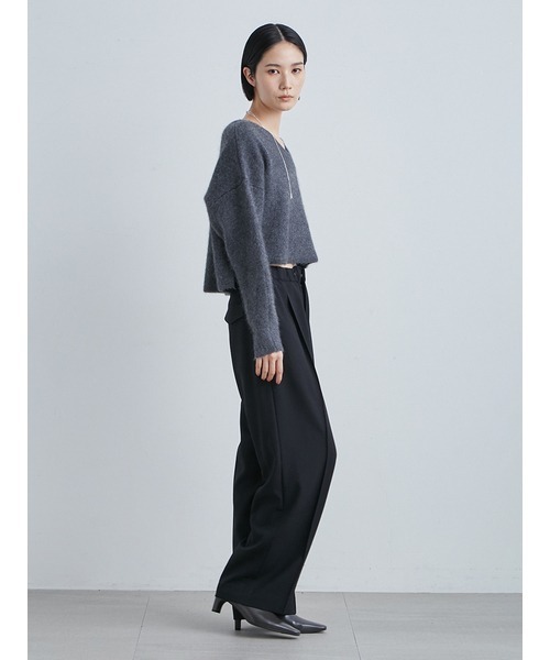 MIESROHE（ミースロエ）の「シャギーＶネックワイドニット（ニット/セーター・レディース・チャコールグレー/レッド/ホワイト・FREE）」の9枚目の写真