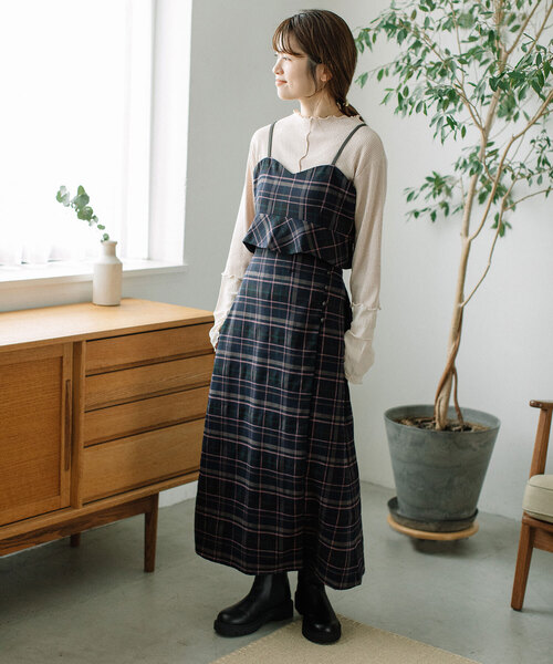 POU DOU DOU（プードゥドゥ）の「タータンチェックラップスカート（スカート・レディース・ダークブラウン/ネイビー・M）」の14枚目の写真