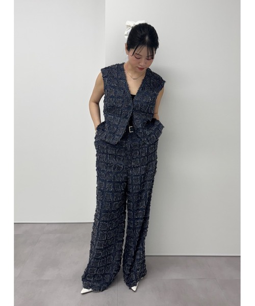 miette(ミエット)の「フリンジチェックVネックジレセットアップ(セットアップ・レディース・ネイビー/ブラック/ライトベージュ・FREE)」の21枚目の写真