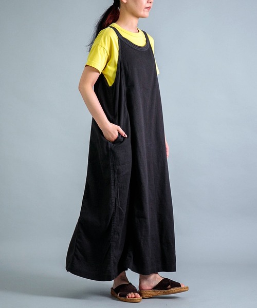 OMNIGOD（オムニゴッド）の「[OMNIGOD womens / オムニゴッド] ツイル スリーブレスドレス（ジャンパースカート・レディース・ネイビー/チャコールグレー/ホワイト/ピンク・FREE）」の14枚目の写真