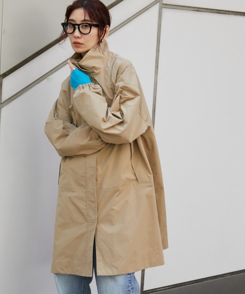 Auntie Rosa Holiday（アンティローザホリデー）の「ハイネックミドルコート（ダウンジャケット/コート・レディース・ベージュ・FREE）」の13枚目の写真