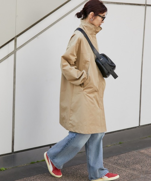 Auntie Rosa Holiday（アンティローザホリデー）の「ハイネックミドルコート（ダウンジャケット/コート・レディース・ベージュ・FREE）」の10枚目の写真