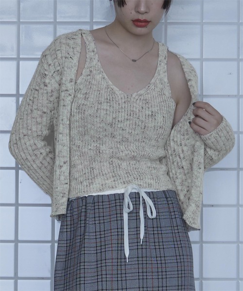 miette（ミエット）の「ミックスヤーンインナータンクセットニットカーディガン（カーディガン/ボレロ・レディース・アイボリー/ライトグリーン/ネイビー・FREE）」の2枚目の写真