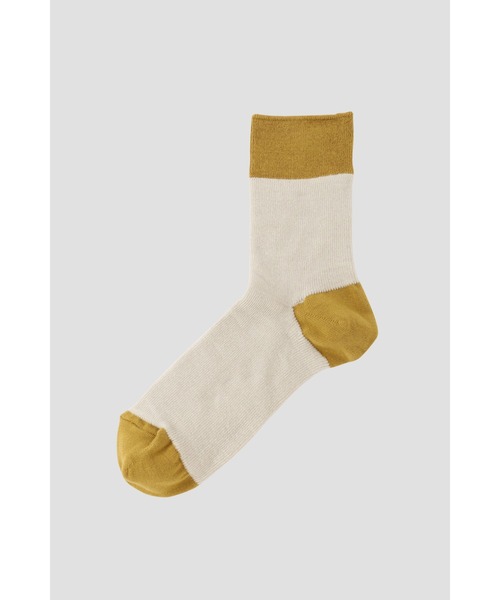 MHL.（エムエイチエル）の「DOUBLE LAYERED SOCK（ソックス/靴下・メンズ・ブルー/オフホワイト/ダークブラウン・FREE）」の2枚目の写真