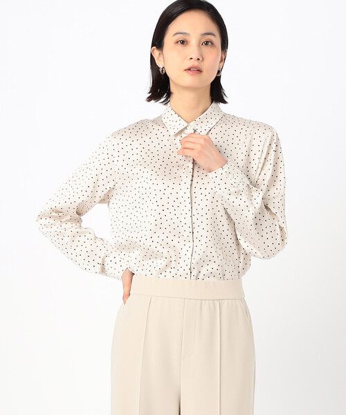COMME CA(コムサ)の「【セットアップ対応】ウェーブサテンドットプリント シャツ(シャツ/ブラウス・レディース・オフホワイト・11号)」の3枚目の写真