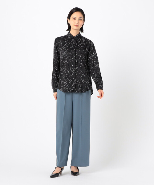 COMME CA(コムサ)の「【セットアップ対応】ウェーブサテンドットプリント シャツ(シャツ/ブラウス・レディース・オフホワイト・11号)」の4枚目の写真