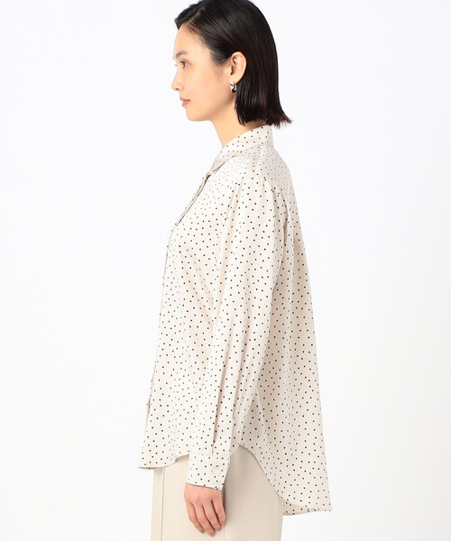 COMME CA(コムサ)の「【セットアップ対応】ウェーブサテンドットプリント シャツ(シャツ/ブラウス・レディース・オフホワイト・11号)」の8枚目の写真