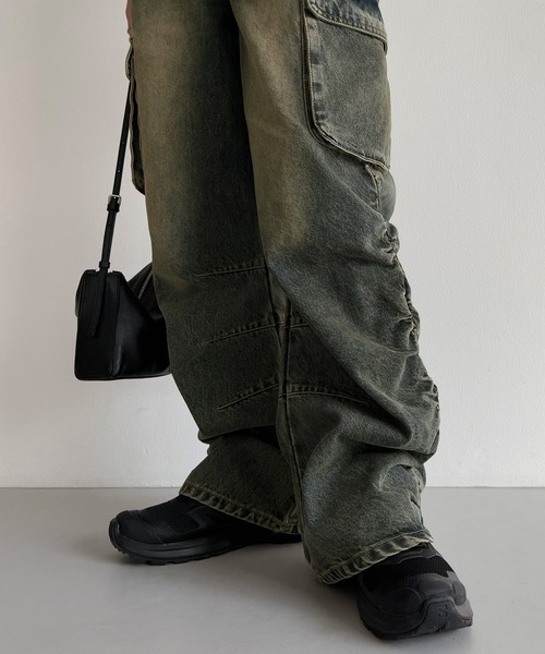 callautia（カラウティア）の「サイドギャザーデニムカーゴパンツ（デニムパンツ・レディース・ブラック/ライトブルー/ブルー・LARGE/MEDIUM/SMALL）」の6枚目の写真