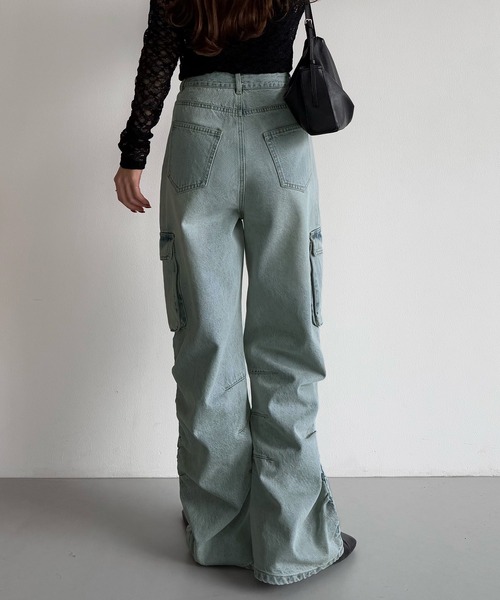 callautia（カラウティア）の「サイドギャザーデニムカーゴパンツ（デニムパンツ・レディース・ブラック/ライトブルー/ブルー・LARGE/MEDIUM/SMALL）」の14枚目の写真