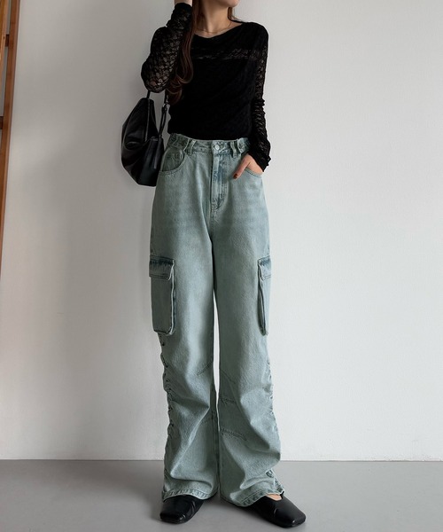 callautia（カラウティア）の「サイドギャザーデニムカーゴパンツ（デニムパンツ・レディース・ブラック/ライトブルー/ブルー・LARGE/MEDIUM/SMALL）」の15枚目の写真