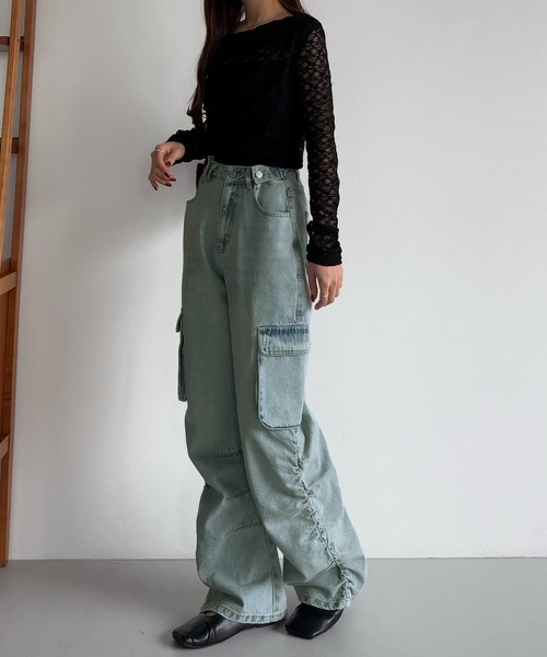 callautia（カラウティア）の「サイドギャザーデニムカーゴパンツ（デニムパンツ・レディース・ブラック/ライトブルー/ブルー・LARGE/MEDIUM/SMALL）」の16枚目の写真