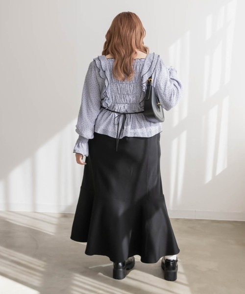 CLETTE(クレット)の「ドット柄フリルブラウス(シャツ/ブラウス・レディース・オフホワイト/ブルー・LL/3L/4L)」の19枚目の写真