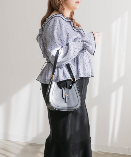CLETTE(クレット)の「ドット柄フリルブラウス(シャツ/ブラウス・レディース・オフホワイト/ブルー・LL/3L/4L)」の18枚目の写真
