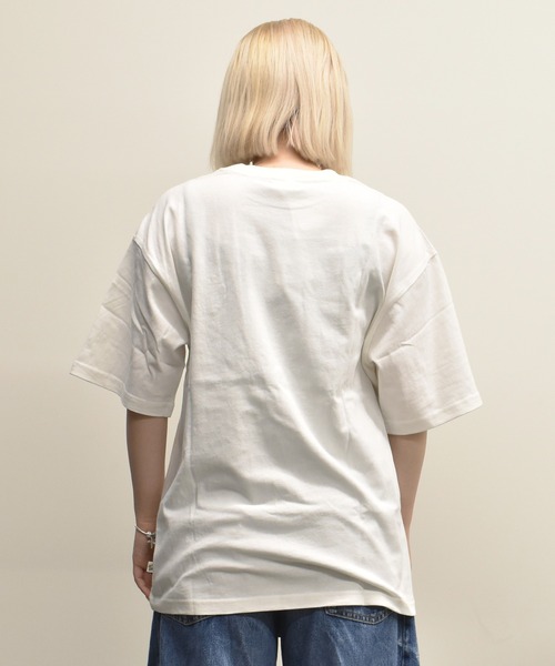 CONVERSE（コンバース）の「CONVERSE/コンバース CV X TOMｼｼｭｳBIGTｼｬﾂ Tシャツ 5287-5811（Tシャツ/カットソー・レディース・ホワイト系その他/ブラック系その他2/ブラック系その他/ホワイト系その他2・M）」の7枚目の写真