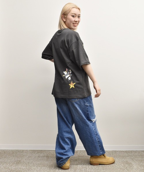 CONVERSE（コンバース）の「CONVERSE/コンバース CV X TOMｼｼｭｳBIGTｼｬﾂ Tシャツ 5287-5811（Tシャツ/カットソー・レディース・ホワイト系その他/ブラック系その他2/ブラック系その他/ホワイト系その他2・M）」の14枚目の写真