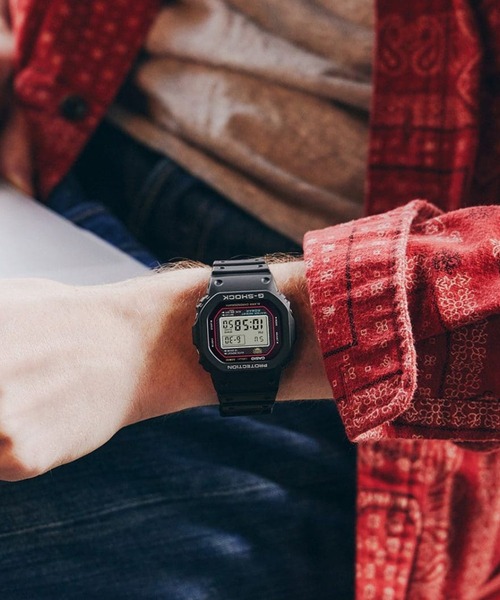 G-SHOCK（ジーショック）の「G-SHOCK/ジーショック 腕時計 "初代G-SHOCK 復刻モデル" DW-5000R-1AJF（デジタル腕時計・メンズ・ブラック・FREE）」の5枚目の写真