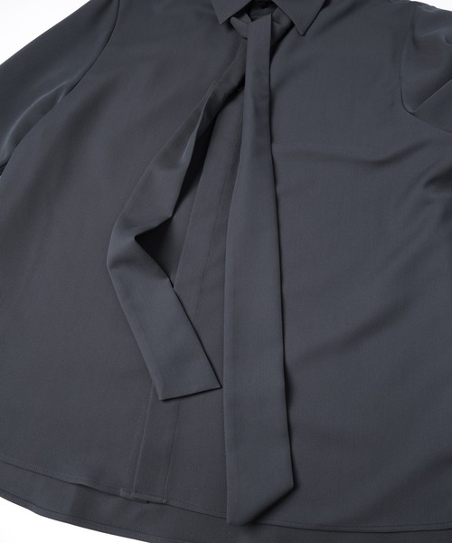 CULLNI(クルニ)の「Dry Karsey Bow Tie Long Sleeve Shirt(シャツ/ブラウス・メンズ・ホワイト/グリーン/ブルー/ブラック/ブルーグレー・0/1/2)」の17枚目の写真