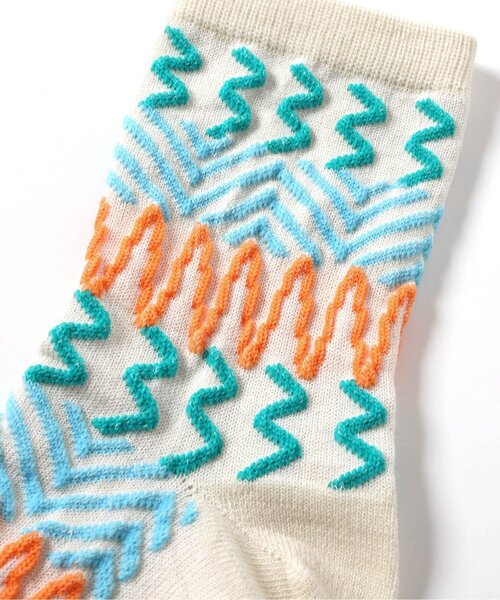 Ampersand（アンパサンド）の「フロート編み　ソックス（ソックス/靴下・キッズ・マスタード/レッド/アイボリー・15 /21/18）」の9枚目の写真