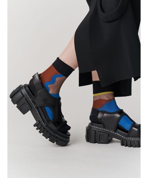 UN3D.（アンスリード）の「ASYMMETRY SHEER SOCKS / アシンメトリーシアーソックス（ソックス/靴下・レディース・ターコイズブルー/ブルー・FREE）」の6枚目の写真