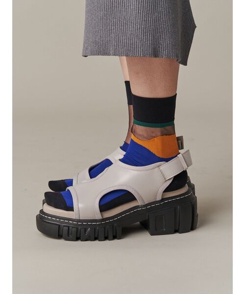 UN3D.（アンスリード）の「ASYMMETRY SHEER SOCKS / アシンメトリーシアーソックス（ソックス/靴下・レディース・ターコイズブルー/ブルー・FREE）」の11枚目の写真