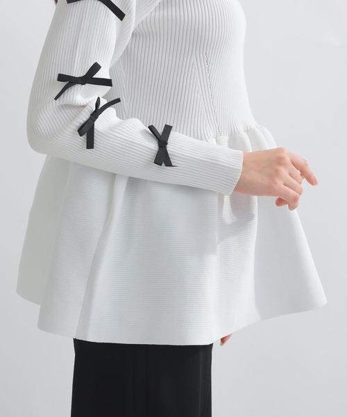 PICCIN PERLA(ピッチンペルラ)の「袖リボンペプラムニット(ニット/セーター・レディース・ブラック/オフホワイト・M)」の21枚目の写真
