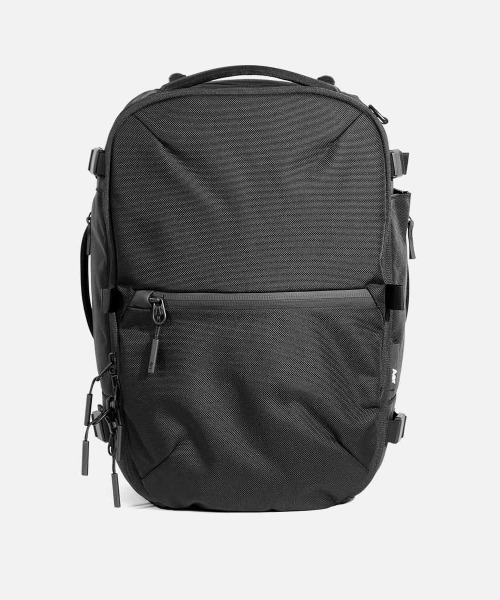 Aer(エアー)の「【Aer / エアー】 Travel Collection Travel Pack 3 Small(バックパック/リュック・メンズ・ブラック・FREE)」の7枚目の写真