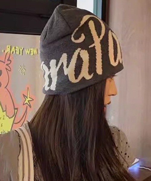 lilful(リルフル)の「ビッグロゴ Y2Kジャガードニットキャップニット帽(ニットキャップ/ビーニー・レディース・ホワイト/ブラック/グレー・F)」の12枚目の写真