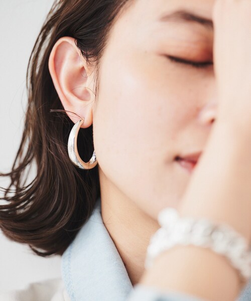 UNTITLED（アンタイトル）の「【PHILIPPE AUDIBERT】Elkin デザインピアス（ピアス（両耳用）・レディース・シルバー・00）」の6枚目の写真