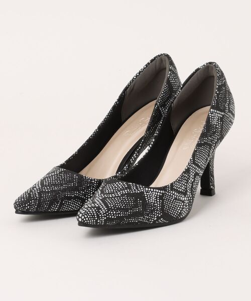 DULCIS REGALO(ドルキス レガロ)の「DulcisRegalo(ドルキスレガロ)8.5cmヒール美脚足長効果ポインテッドトゥパンプス(パンプス・レディース・ゴールド系その他/シルバー系その他/ホワイト系その他/ブラック/ブラック系その他・S/M/L/LL)」の3枚目の写真