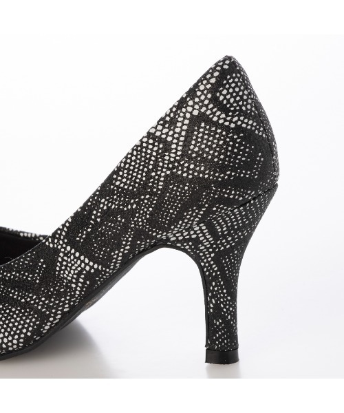 DULCIS REGALO(ドルキス レガロ)の「DulcisRegalo(ドルキスレガロ)8.5cmヒール美脚足長効果ポインテッドトゥパンプス(パンプス・レディース・ゴールド系その他/シルバー系その他/ホワイト系その他/ブラック/ブラック系その他・S/M/L/LL)」の9枚目の写真