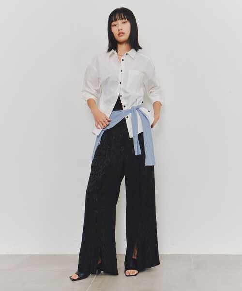 UNITED TOKYO（ユナイテッドトウキョウ）の「リーフモチーフサテンスリットパンツ（その他パンツ・レディース・ブラック/ホワイト・1/2）」の16枚目の写真