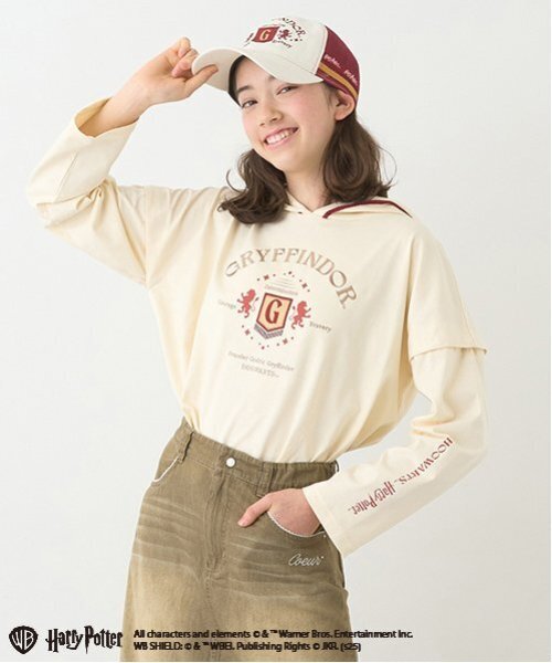 pom ponette junior（ポンポネットジュニア）の「【Harry Potter】2WAYパーカ（Tシャツ/カットソー・キッズ・イエロー/ライトグリーン/オフホワイト/ブルーグレー・L/LL/M/S）」の2枚目の写真