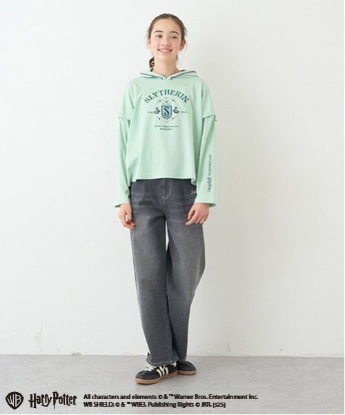 pom ponette junior（ポンポネットジュニア）の「【Harry Potter】2WAYパーカ（Tシャツ/カットソー・キッズ・イエロー/ライトグリーン/オフホワイト/ブルーグレー・L/LL/M/S）」の14枚目の写真