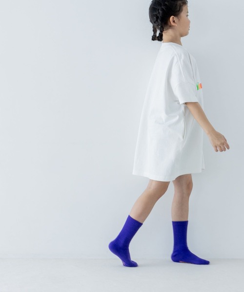 LOWRYS FARM（ローリーズファーム）の「プリントカットワンピースＳＳ　310931（ワンピース・キッズ・パープル/オレンジ/グレー/オフホワイト・140cm/130cm/120cm/110cm/150cm）」の16枚目の写真