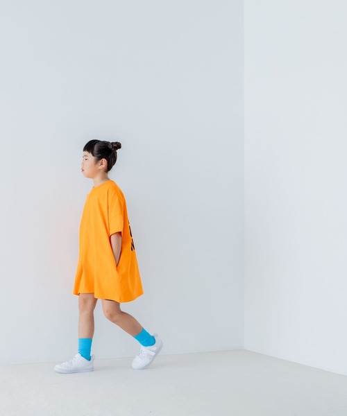 LOWRYS FARM（ローリーズファーム）の「プリントカットワンピースＳＳ　310931（ワンピース・キッズ・パープル/オレンジ/グレー/オフホワイト・140cm/130cm/120cm/110cm/150cm）」の20枚目の写真