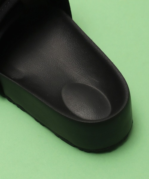 THE NORTH FACE(ザノースフェイス)の「【THE NORTH FACE/ザノースフェイス】DUFFLE SLIDE / ダッフルスライドサンダル(サンダル・メンズ・ブラック/ブルー/イエロー/レッド・23.0cm/24.0cm/25.0cm/26.0cm/27.0cm/28.0cm)」の11枚目の写真