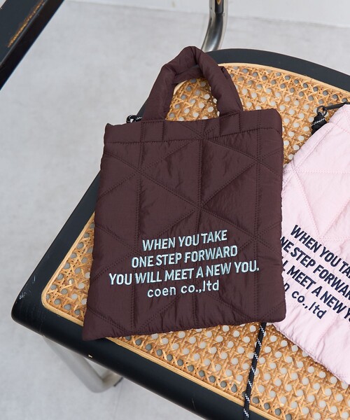 coen（コーエン）の「【新色追加】ロゴ刺繍 幾何柄 キルト2wayショルダーバッグ（ショルダーバッグ・レディース・オレンジ/コバルトブルー/ネイビー/ブラック/シルバー/オフホワイト/レッド/その他2/ロイヤルブルー/その他3/その他1/その他4/クリーム/ライトピンク/ダークブラウン/その他5/ゴールド・FREE）」の4枚目の写真