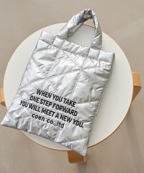 coen（コーエン）の「【新色追加】ロゴ刺繍 幾何柄 キルト2wayショルダーバッグ（ショルダーバッグ・レディース・オレンジ/コバルトブルー/ネイビー/ブラック/シルバー/オフホワイト/レッド/その他2/ロイヤルブルー/その他3/その他1/その他4/クリーム/ライトピンク/ダークブラウン/その他5/ゴールド・FREE）」の12枚目の写真