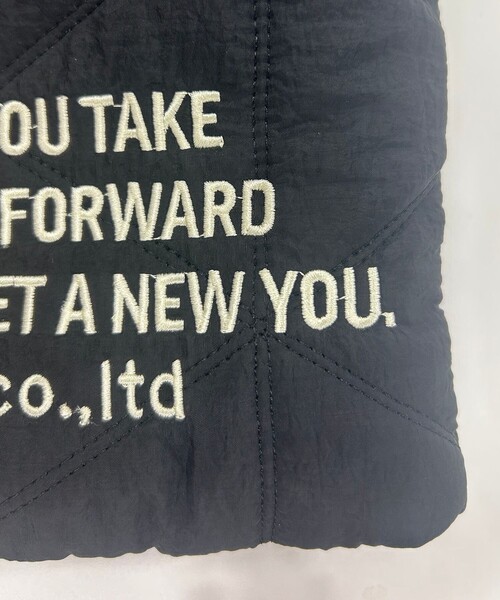 coen（コーエン）の「【新色追加】ロゴ刺繍 幾何柄 キルト2wayショルダーバッグ（ショルダーバッグ・レディース・オレンジ/コバルトブルー/ネイビー/ブラック/シルバー/オフホワイト/レッド/その他2/ロイヤルブルー/その他3/その他1/その他4/クリーム/ライトピンク/ダークブラウン/その他5/ゴールド・FREE）」の20枚目の写真