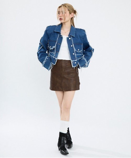 【メーカー直売】の商品をすべて セール】肩パッド入りクロップドデニムジャケット（デニム ジャケット・アウター