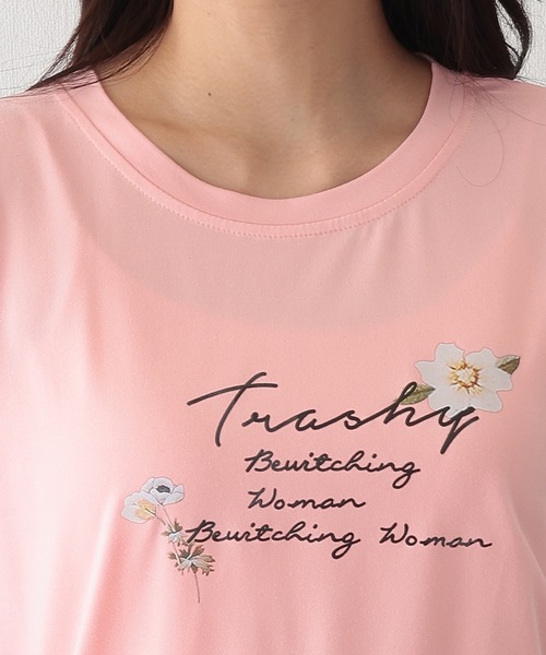 Lace Ladies(レースレディース)の「ロゴ フラワー プリント 半袖 Tシャツ(Tシャツ/カットソー・レディース・ブラック/グリーン/ピンク/ホワイト/パープル・XL/M/S)」の6枚目の写真