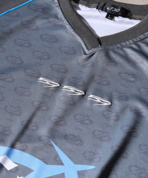 RE730(アールイーセブンサーティー)の「Sporty short-sleeved game shirt / スポーティーな半袖ゲームシャツ unisex(Tシャツ/カットソー・メンズ・ブラック/チャコール/ホワイト・M/L)」の17枚目の写真