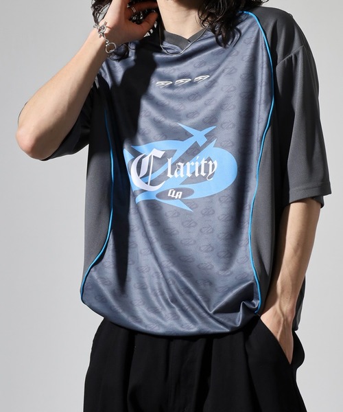 RE730(アールイーセブンサーティー)の「Sporty short-sleeved game shirt / スポーティーな半袖ゲームシャツ unisex(Tシャツ/カットソー・メンズ・ブラック/チャコール/ホワイト・M/L)」の16枚目の写真