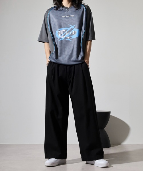 RE730(アールイーセブンサーティー)の「Sporty short-sleeved game shirt / スポーティーな半袖ゲームシャツ unisex(Tシャツ/カットソー・メンズ・ブラック/チャコール/ホワイト・M/L)」の8枚目の写真