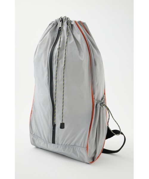 MOUSSY（マウジー）の「DRAWSTRING バックパック（バックパック/リュック・レディース・ダークカーキ/ライトグレー・FREE）」の15枚目の写真