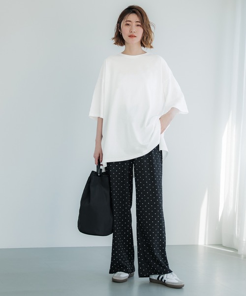coca(coca)(コカ)の「【WEB限定セール】オーバーサイズTシャツ(Tシャツ/カットソー・レディース・ブラック/グレイッシュベージュ/その他1/ホワイト・S/M/L)」の7枚目の写真