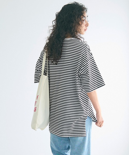 coca(coca)(コカ)の「【WEB限定セール】オーバーサイズTシャツ(Tシャツ/カットソー・レディース・ブラック/グレイッシュベージュ/その他1/ホワイト・S/M/L)」の19枚目の写真