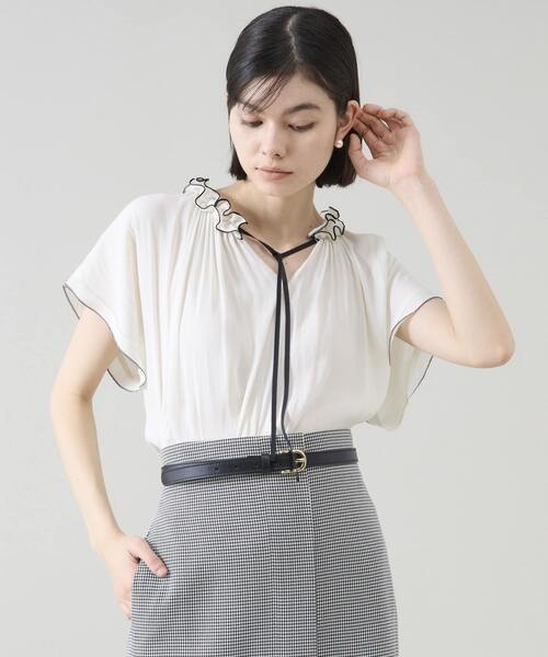 Tiara（ティアラ）の「バイカラーメローブラウス（シャツ/ブラウス・レディース・ホワイト/ブラック/イエロー/ピンク・FREE）」の6枚目の写真